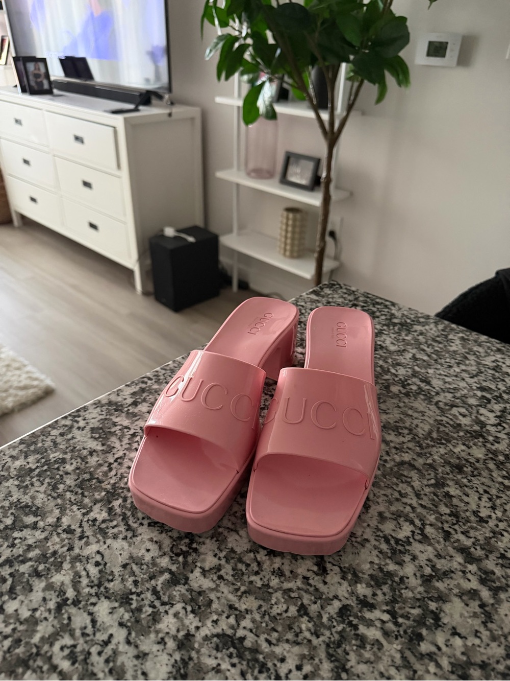 Gucci Wild Rose Pink Rubber Platform Sandals